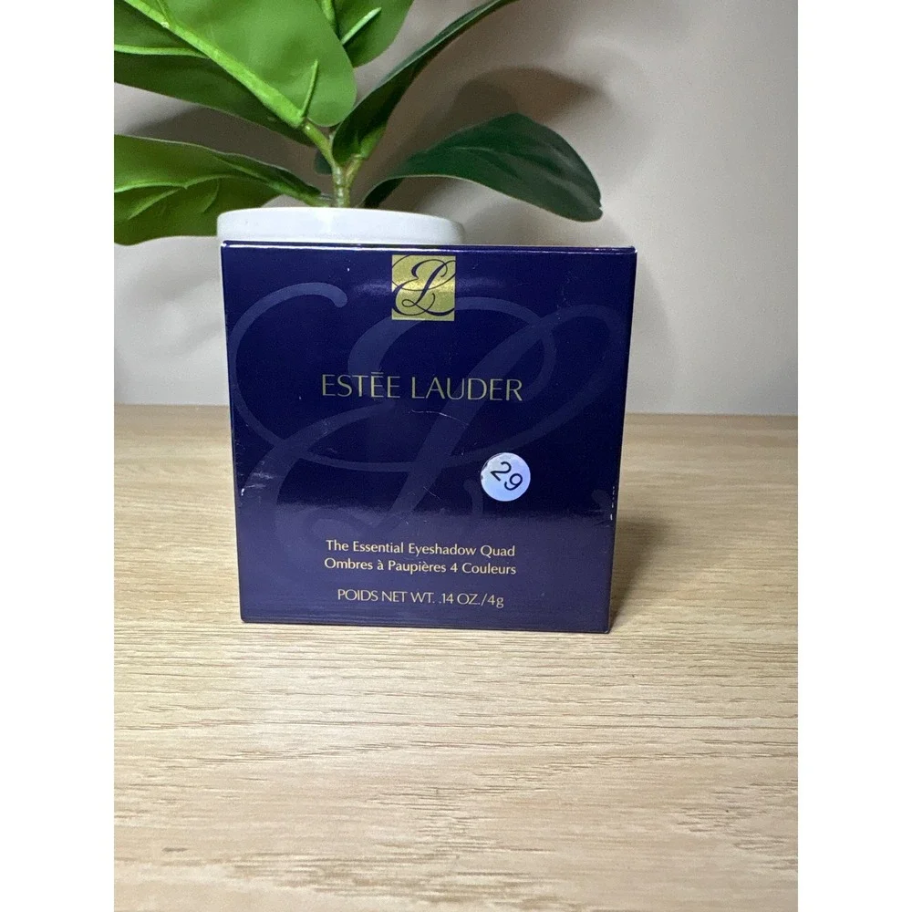 Estee Lauder essential eyeshadow